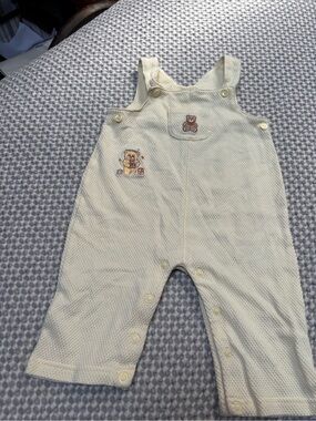 Vintage Love ‘N Cuddles Waffle Texture Overalls Teddy Bears 18lbs/9M on Vtg Tag